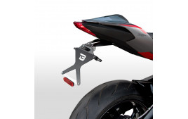 SUPPORT DE PLAQUE INCLINABLE TRIUMPH STREET TRIPLE R 2013 à 2023 BARRACUDA