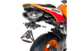 SUPPORT DE PLAQUE INCLINABLE HONDA CBR600RR (2013-2019) BARRACUDA