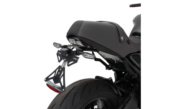 SUPPORT DE PLAQUE pour Clignotants Origine YAMAHA XSR 900 (2022-2023) BARRACUDA